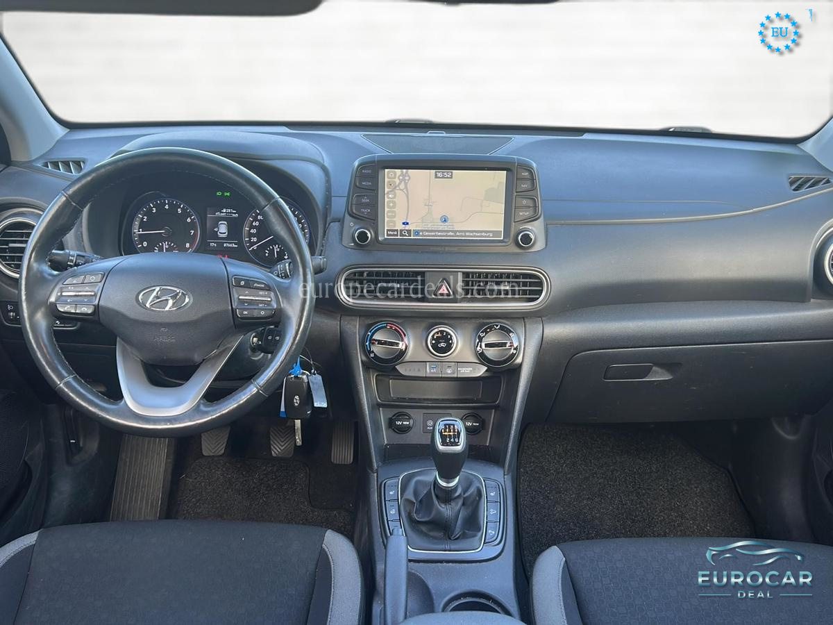 Hyundai KONA