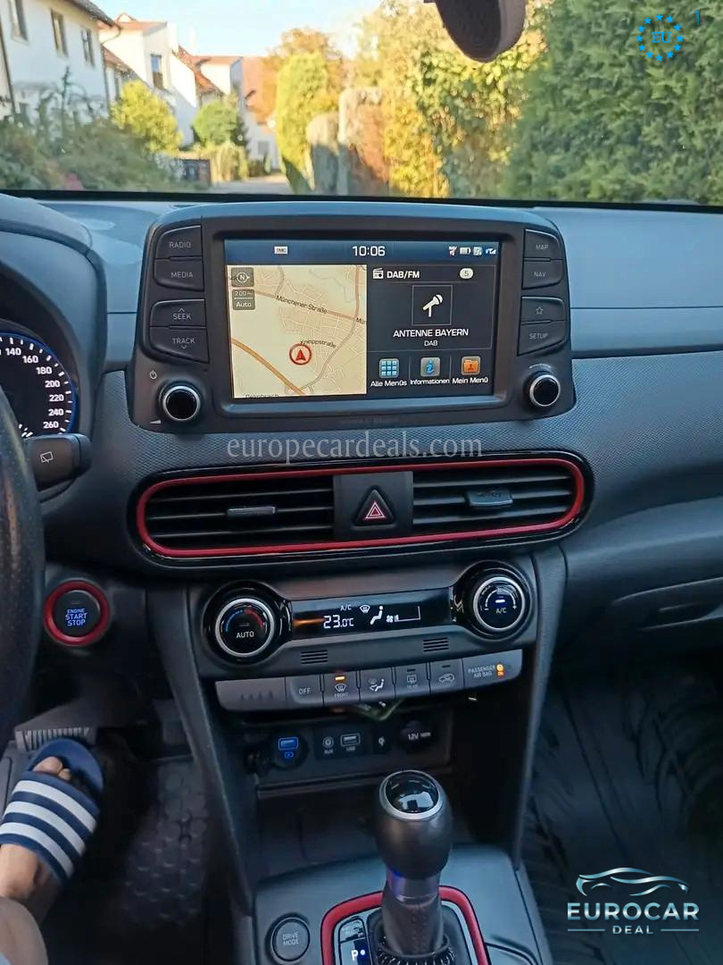 Hyundai KONA