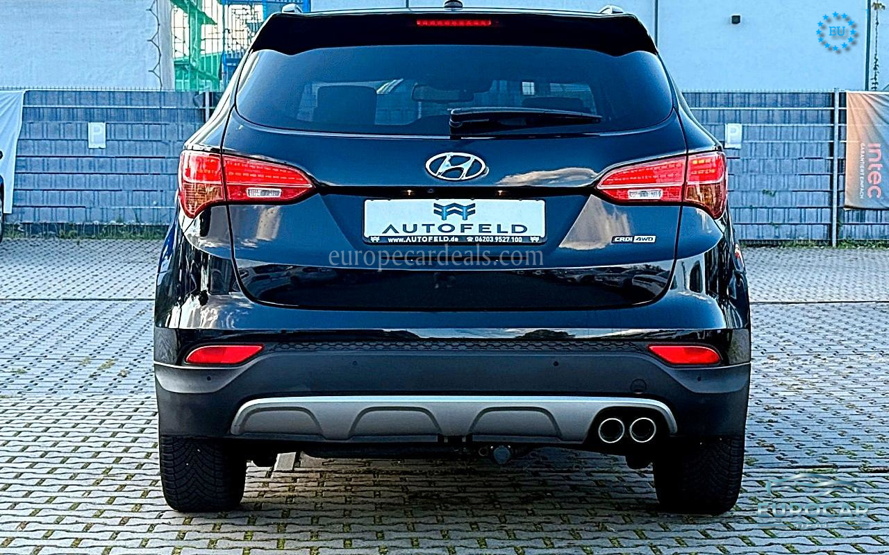 Hyundai SANTA FE