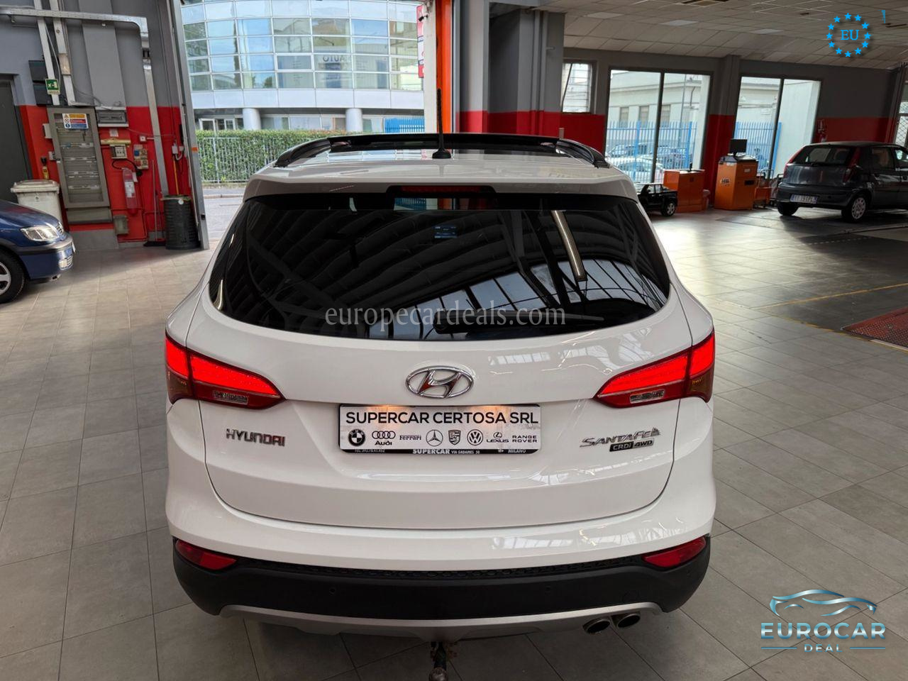 Hyundai SANTA FE
