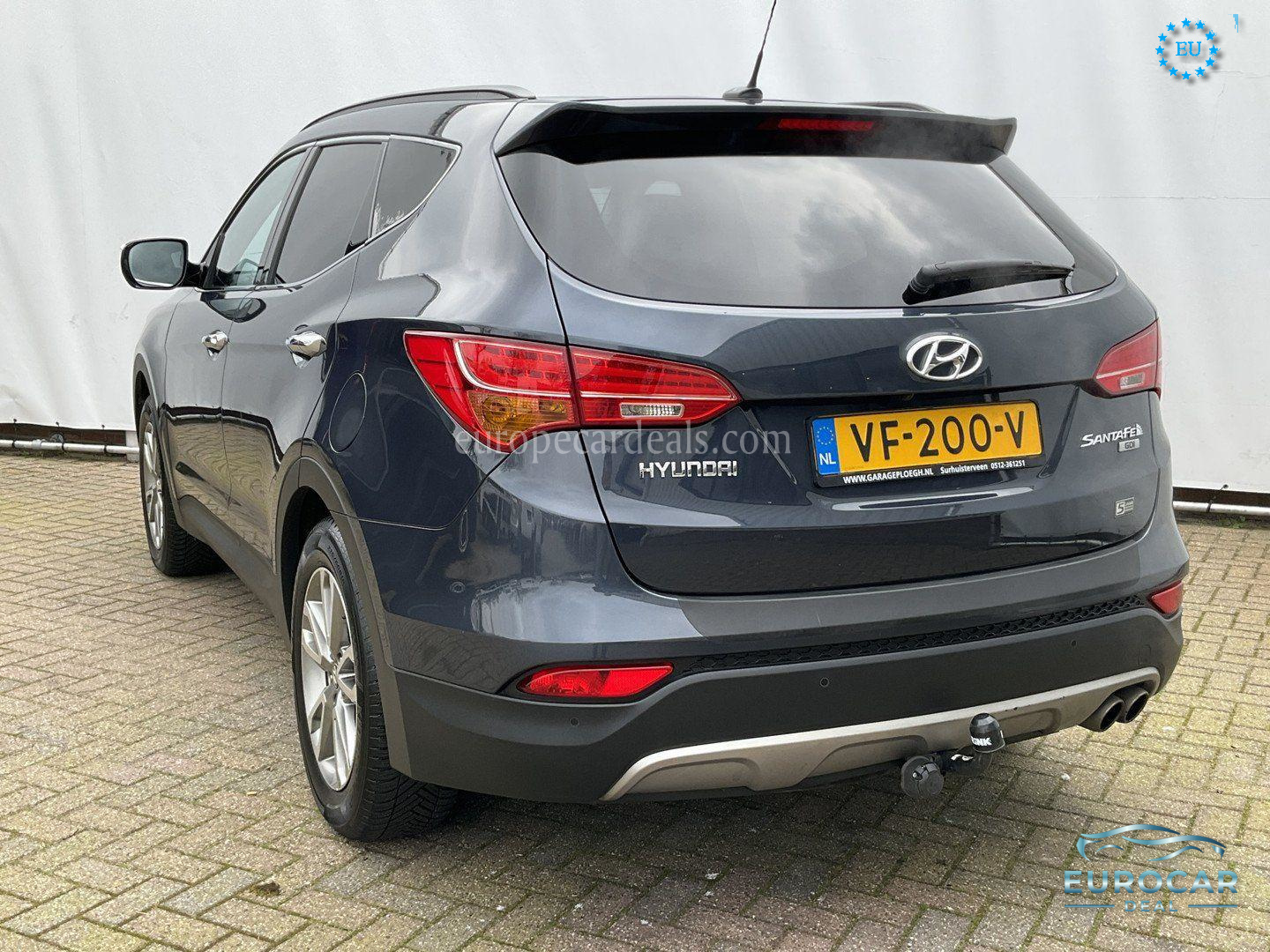 Hyundai SANTA FE