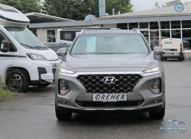 Hyundai SANTA FE