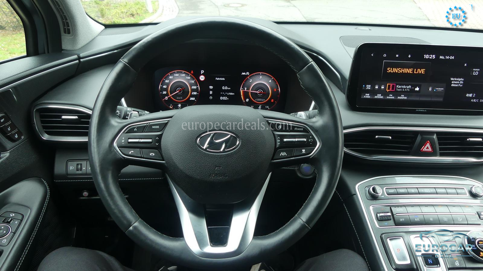 Hyundai SANTA FE