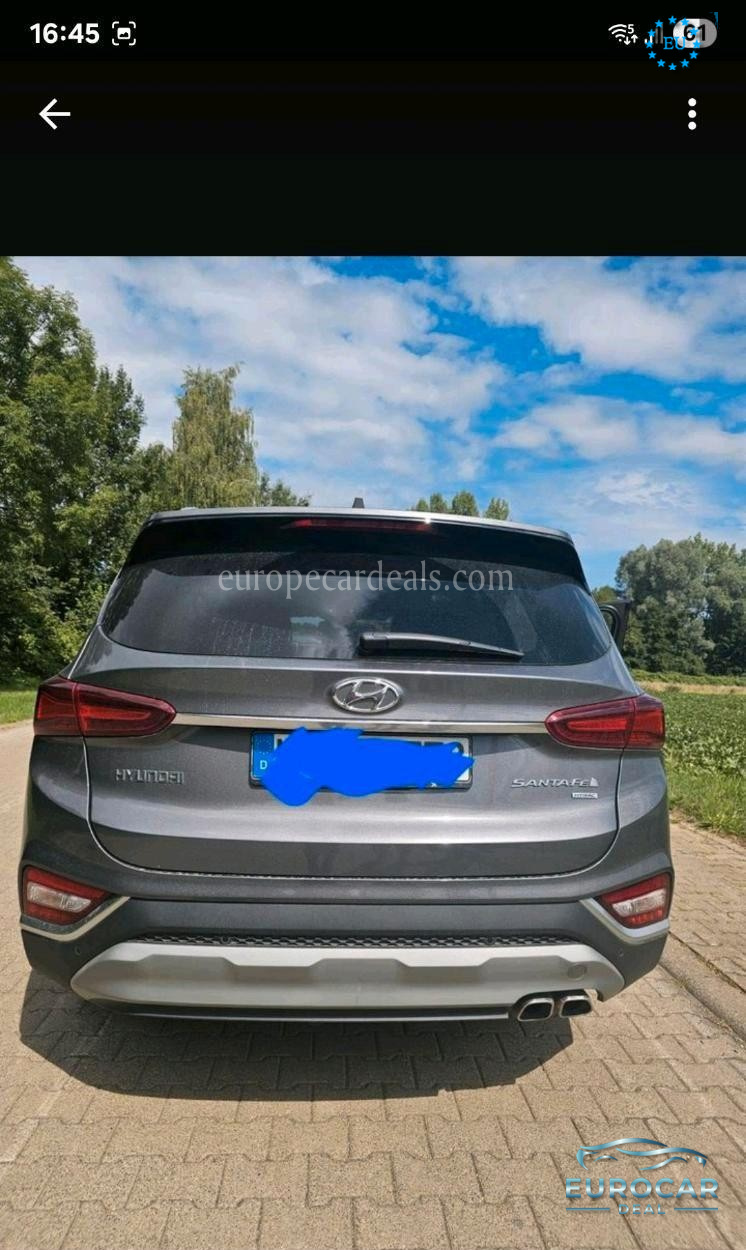 Hyundai SANTA FE