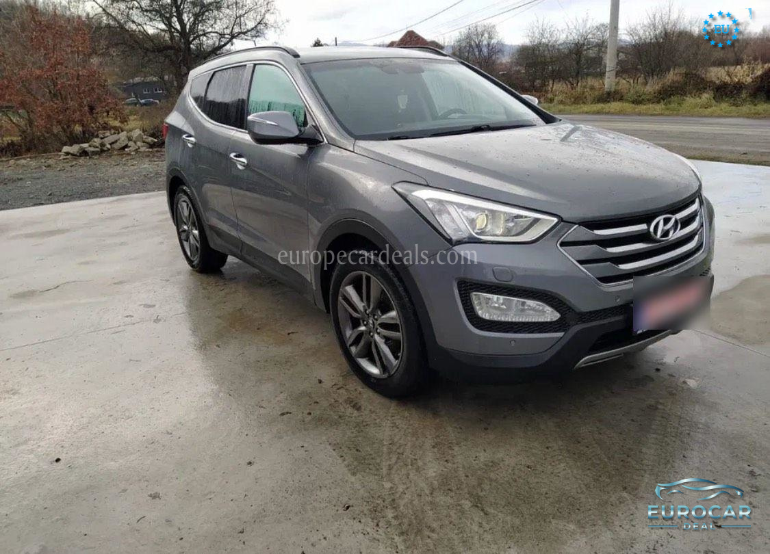 Hyundai SANTA FE