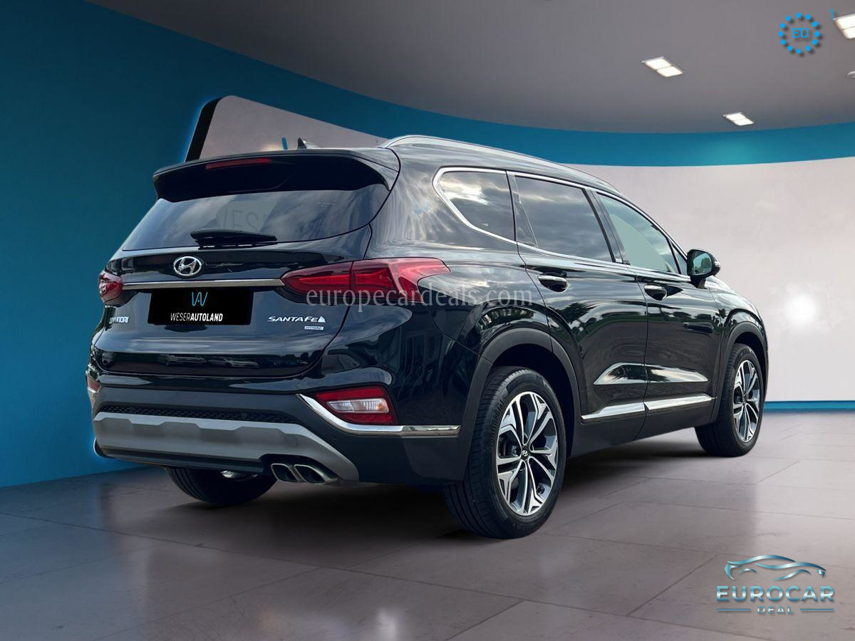 Hyundai SANTA FE
