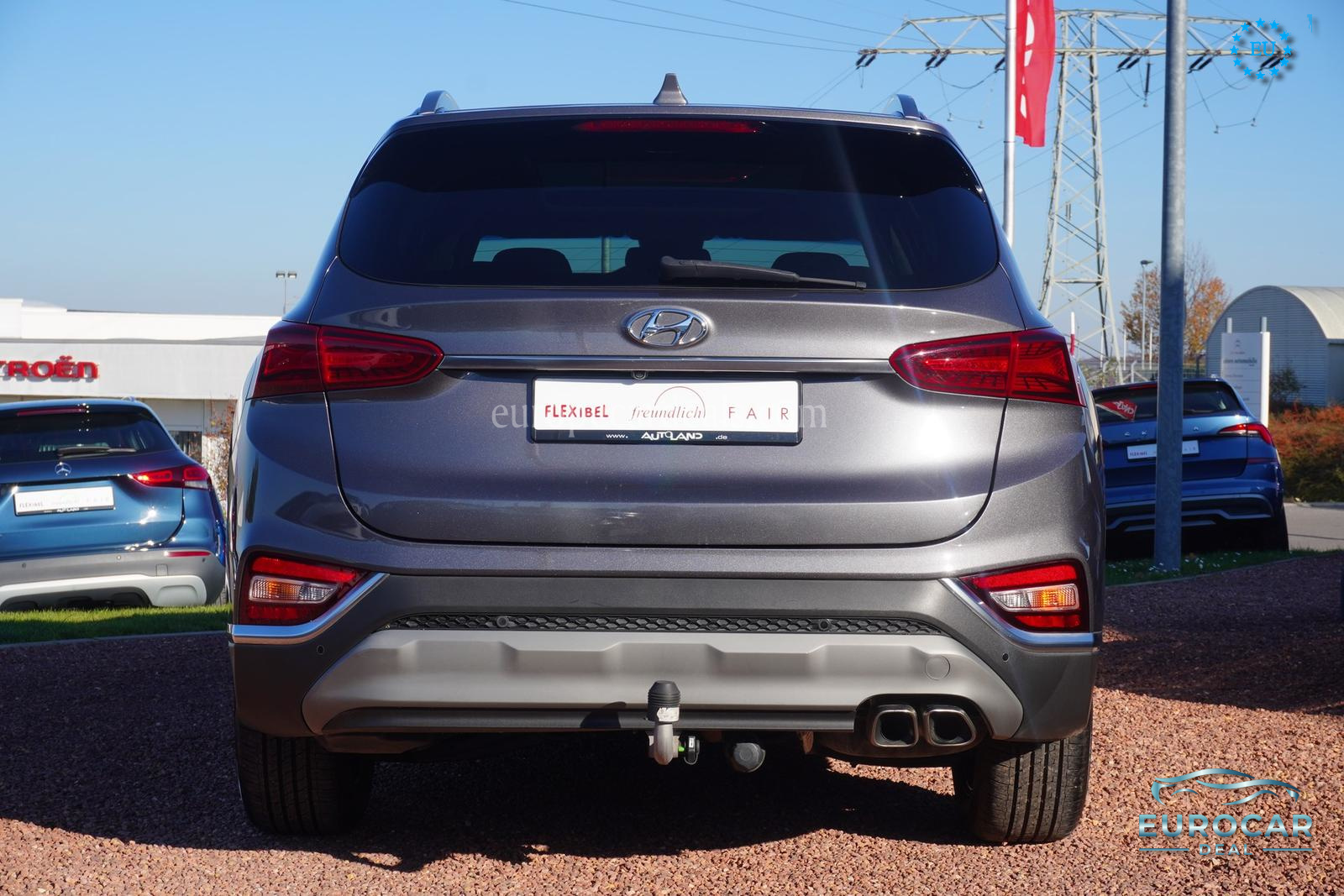 Hyundai SANTA FE