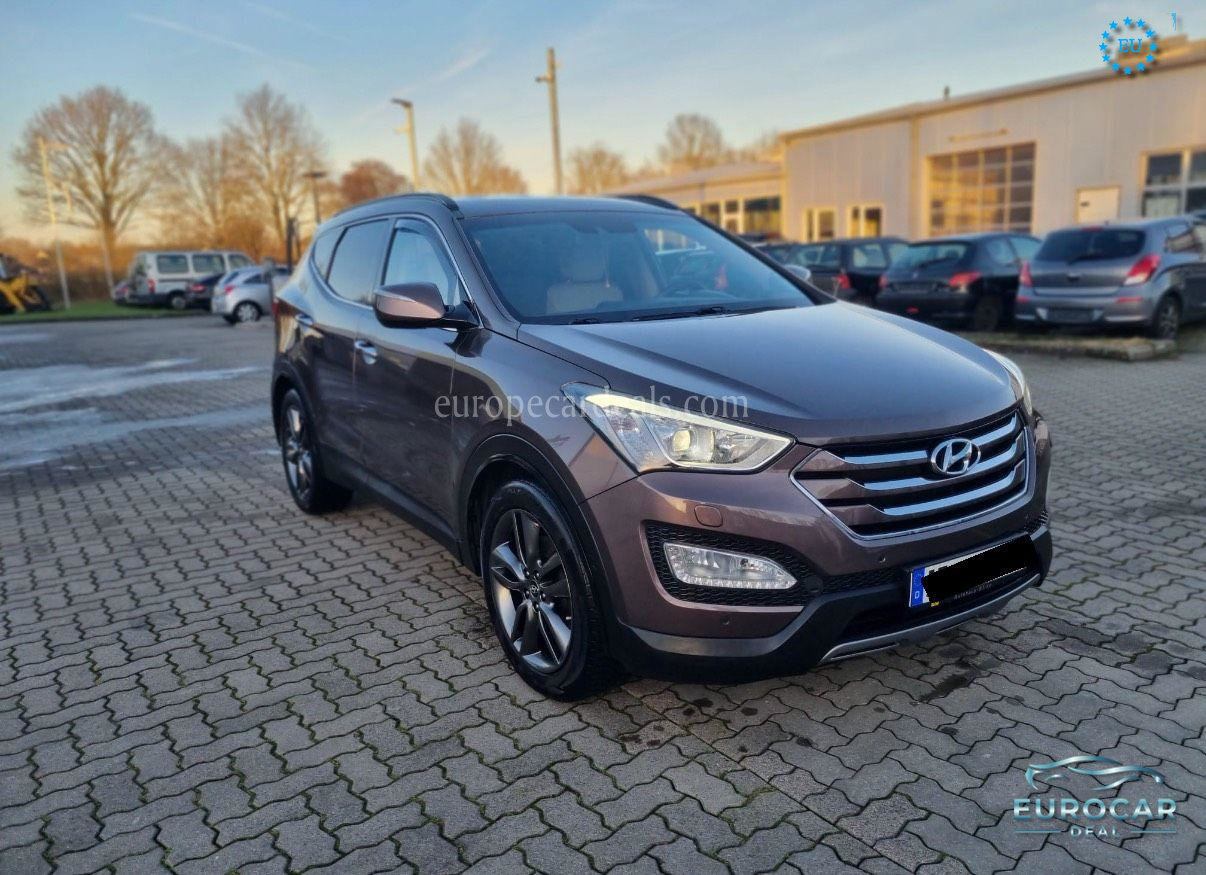 Hyundai SANTA FE