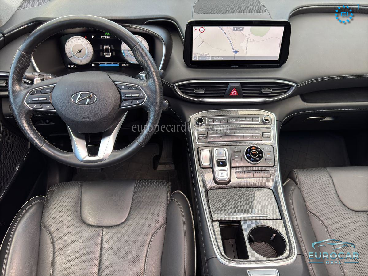 Hyundai SANTA FE