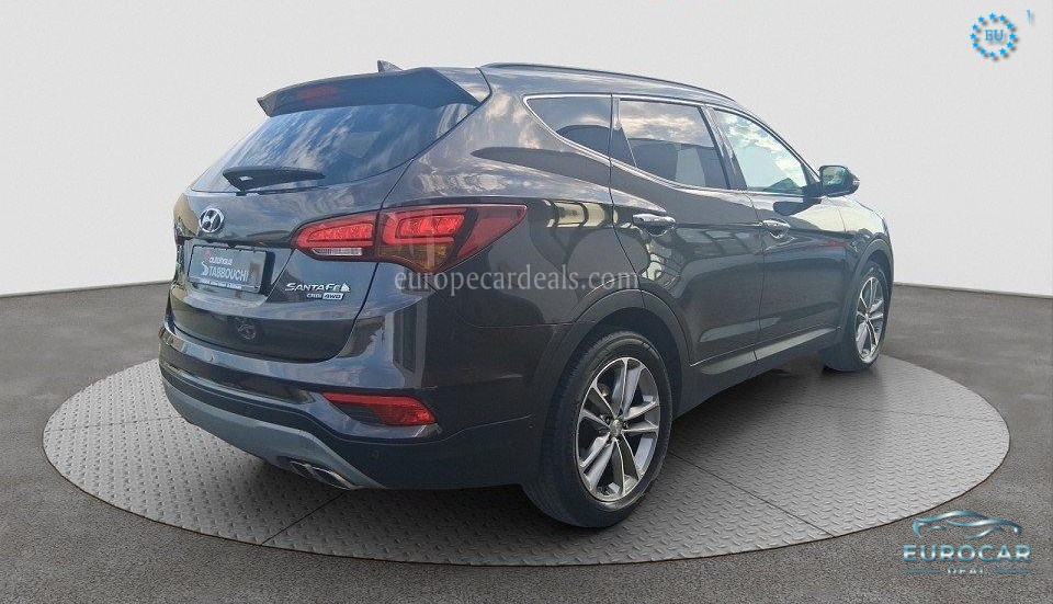 Hyundai SANTA FE