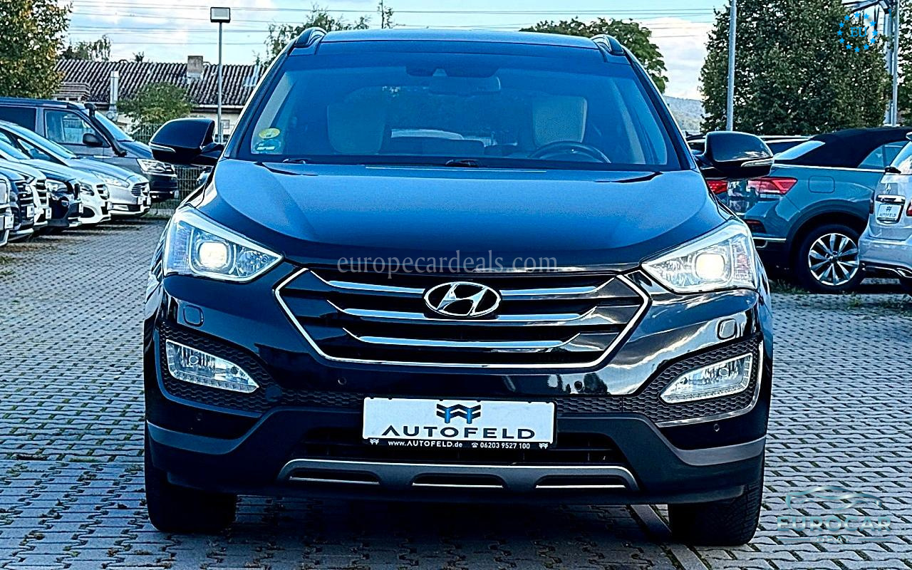 Hyundai SANTA FE