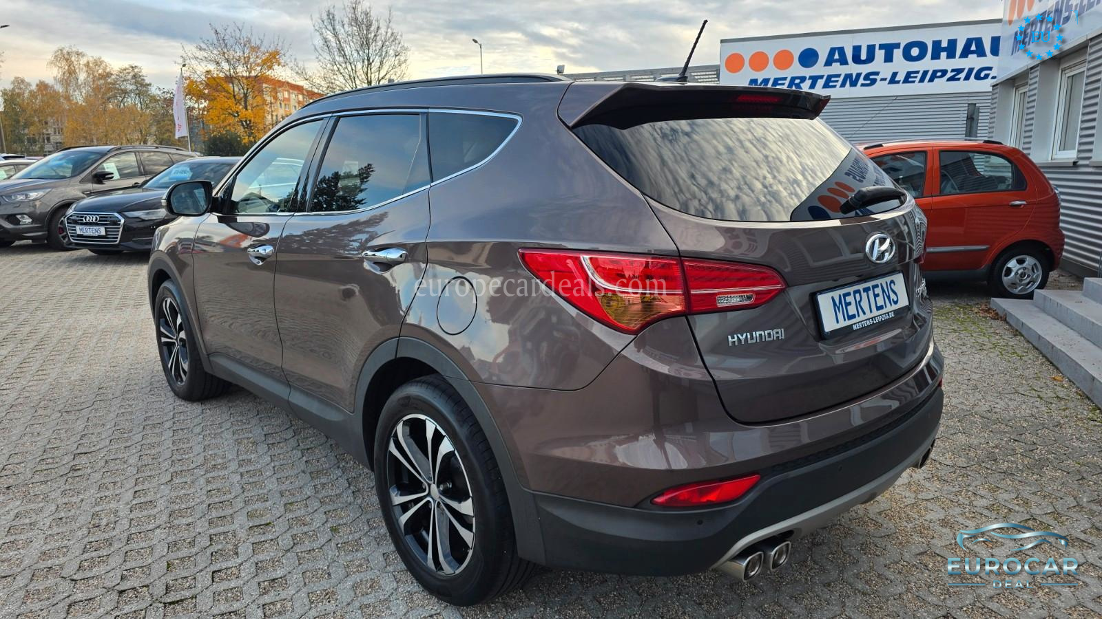 Hyundai SANTA FE
