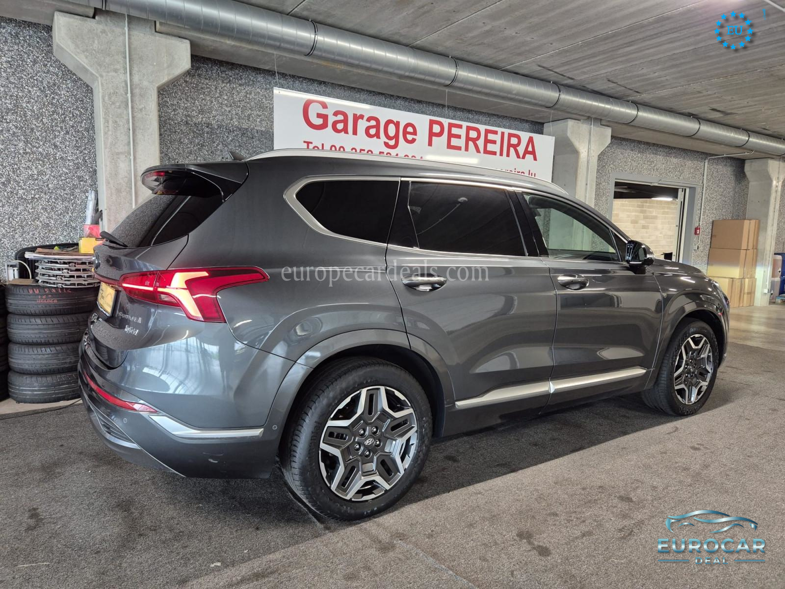Hyundai SANTA FE