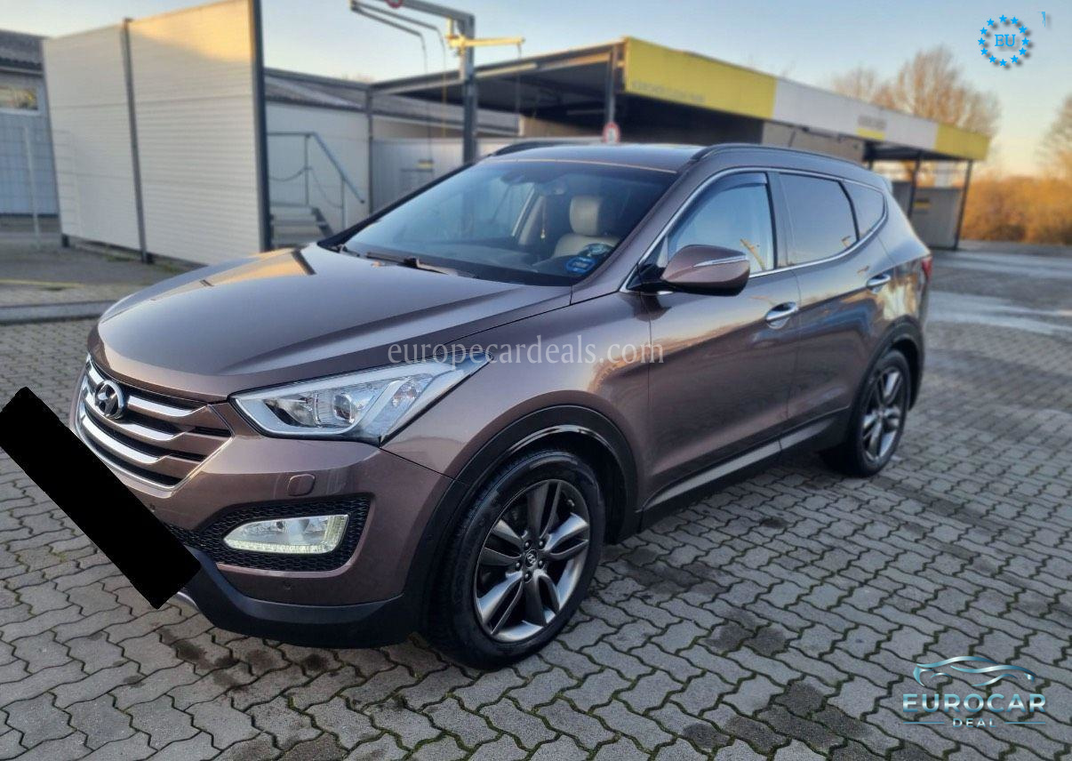 Hyundai SANTA FE