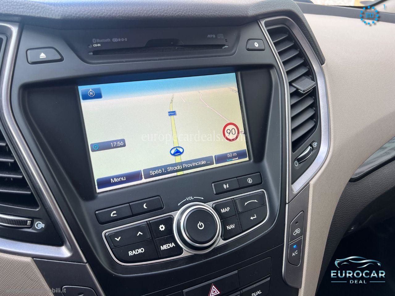 Hyundai SANTA FE