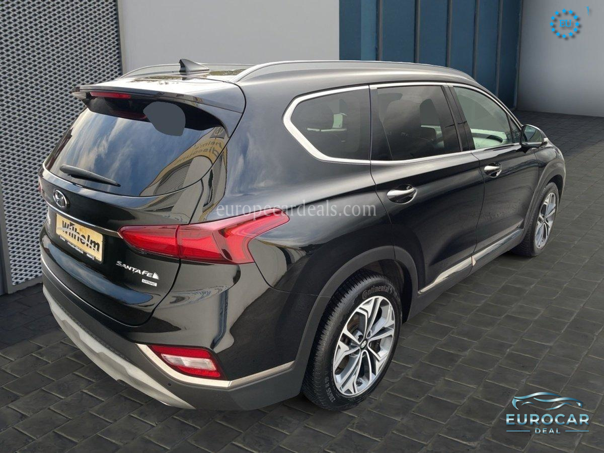 Hyundai SANTA FE