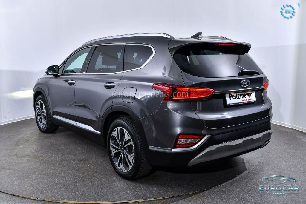 Hyundai SANTA FE