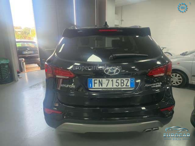 Hyundai SANTA FE