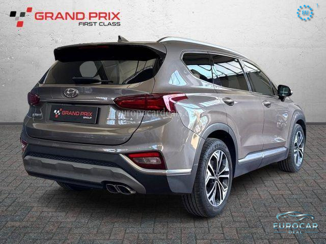Hyundai SANTA FE