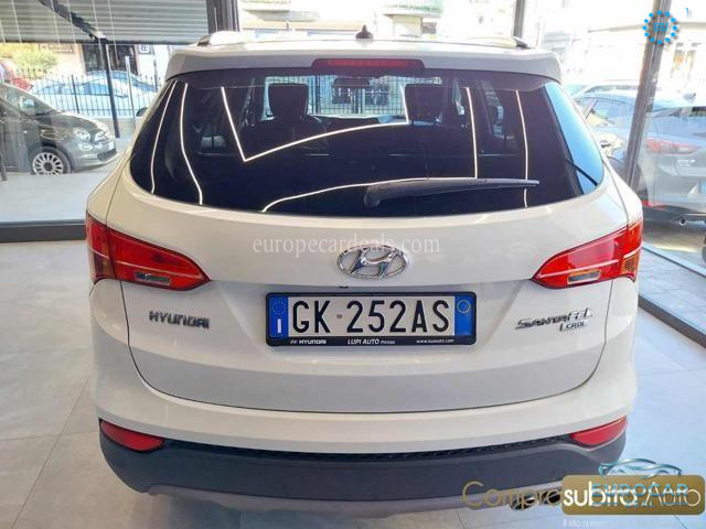 Hyundai SANTA FE