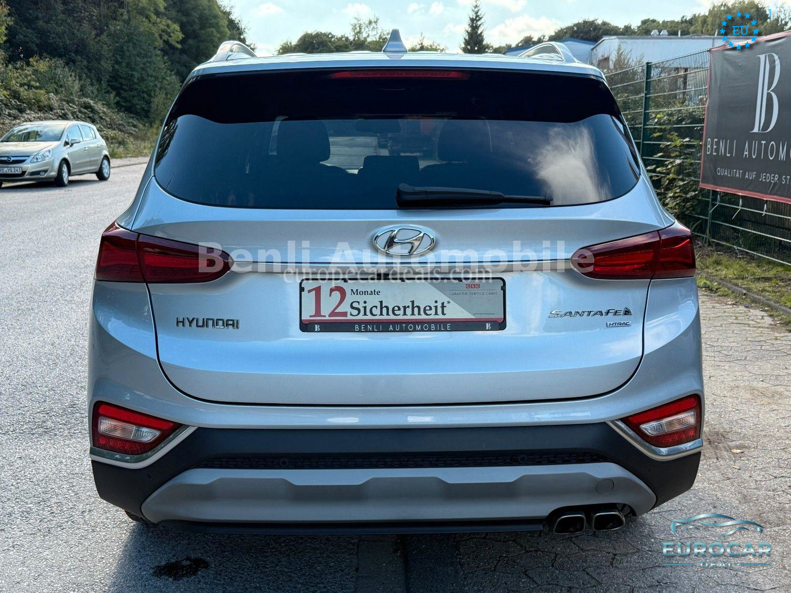 Hyundai SANTA FE