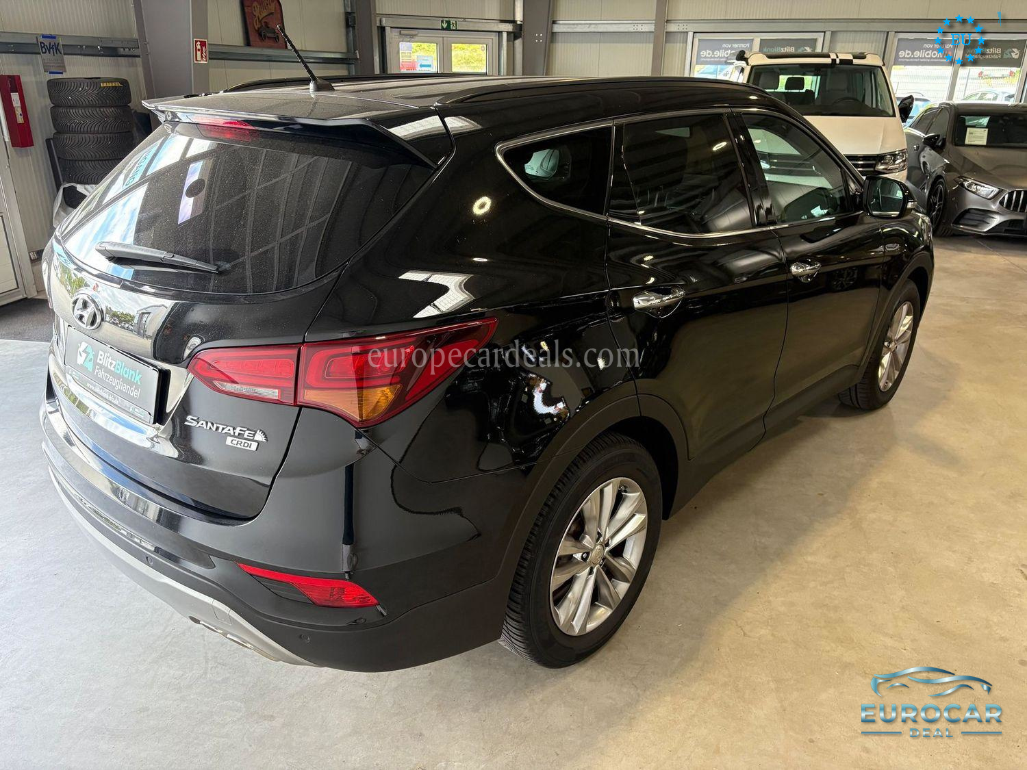 Hyundai SANTA FE