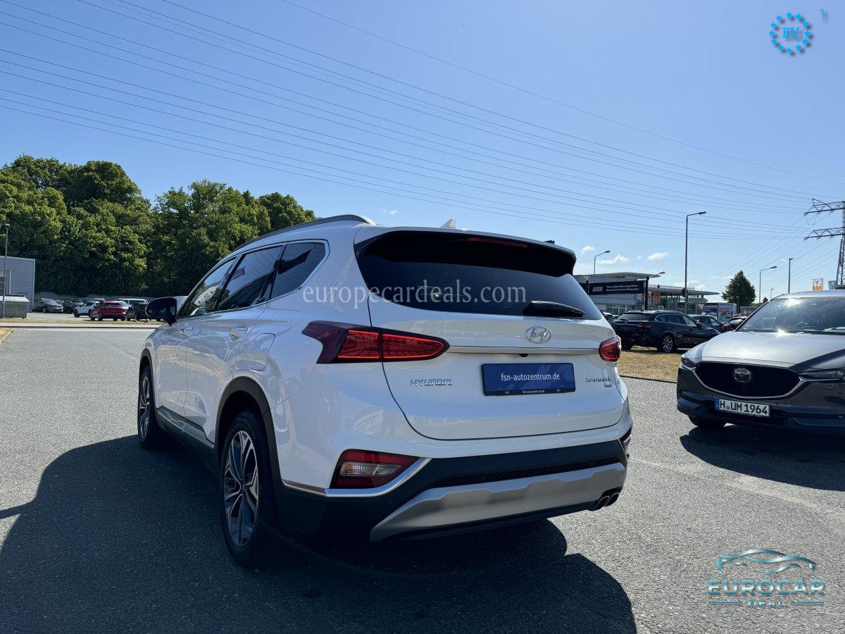 Hyundai SANTA FE