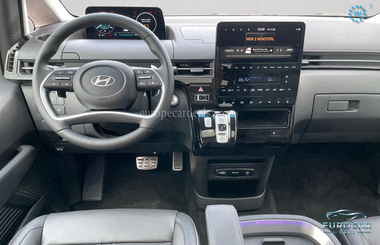 Hyundai STARIA