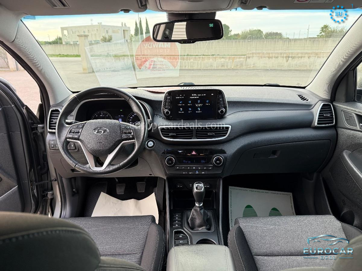 Hyundai TUCSON