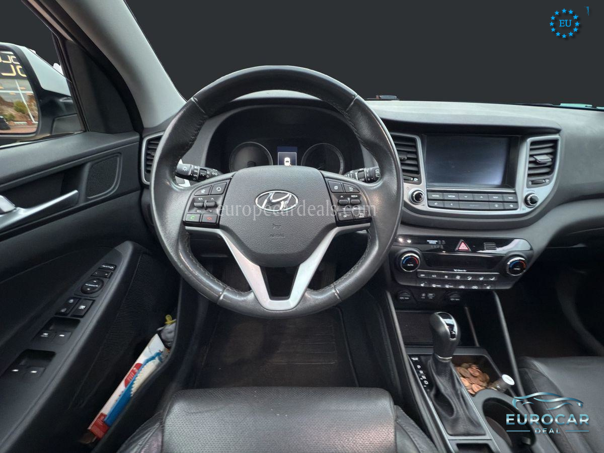 Hyundai TUCSON