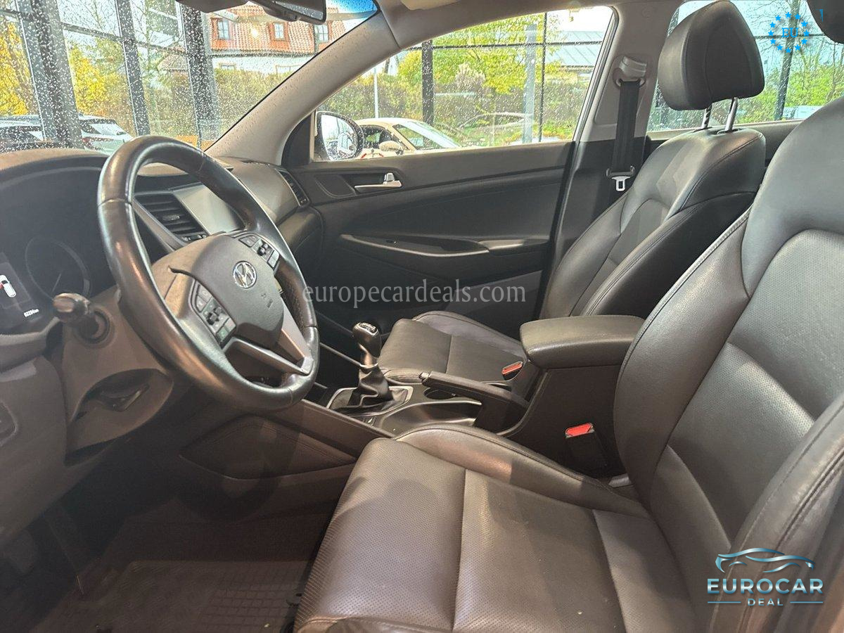 Hyundai TUCSON