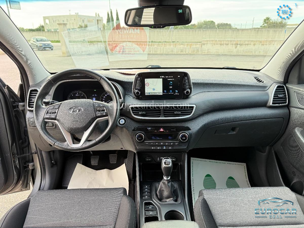 Hyundai TUCSON