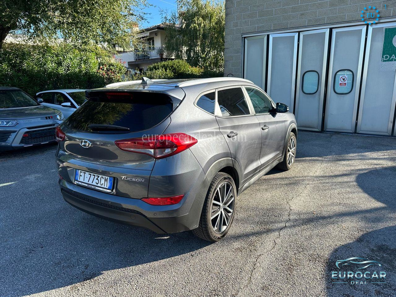 Hyundai TUCSON