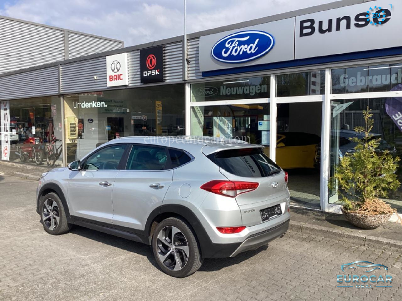 Hyundai TUCSON