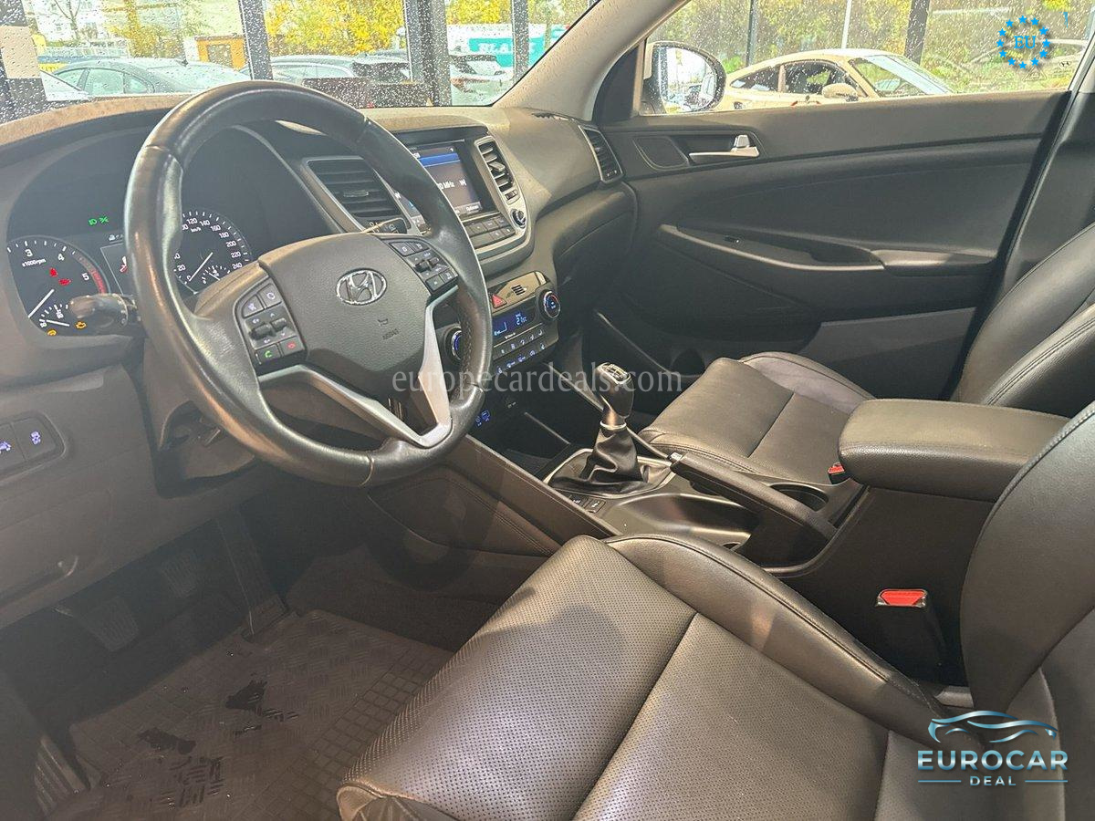 Hyundai TUCSON