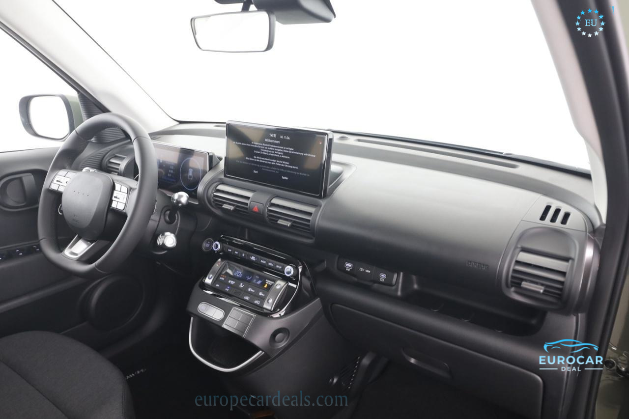 Hyundai INSTER