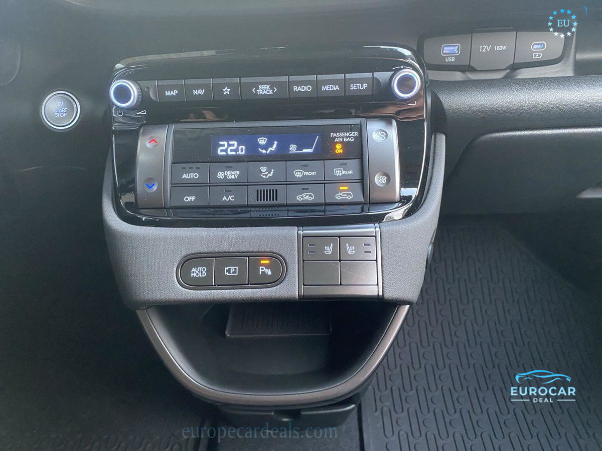 Hyundai INSTER