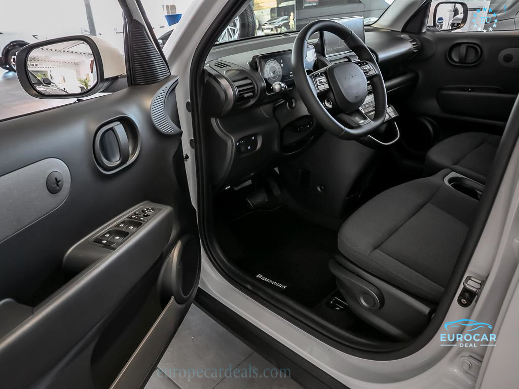 Hyundai INSTER