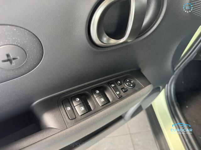 Hyundai INSTER