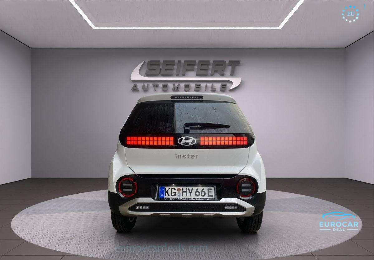 Hyundai INSTER