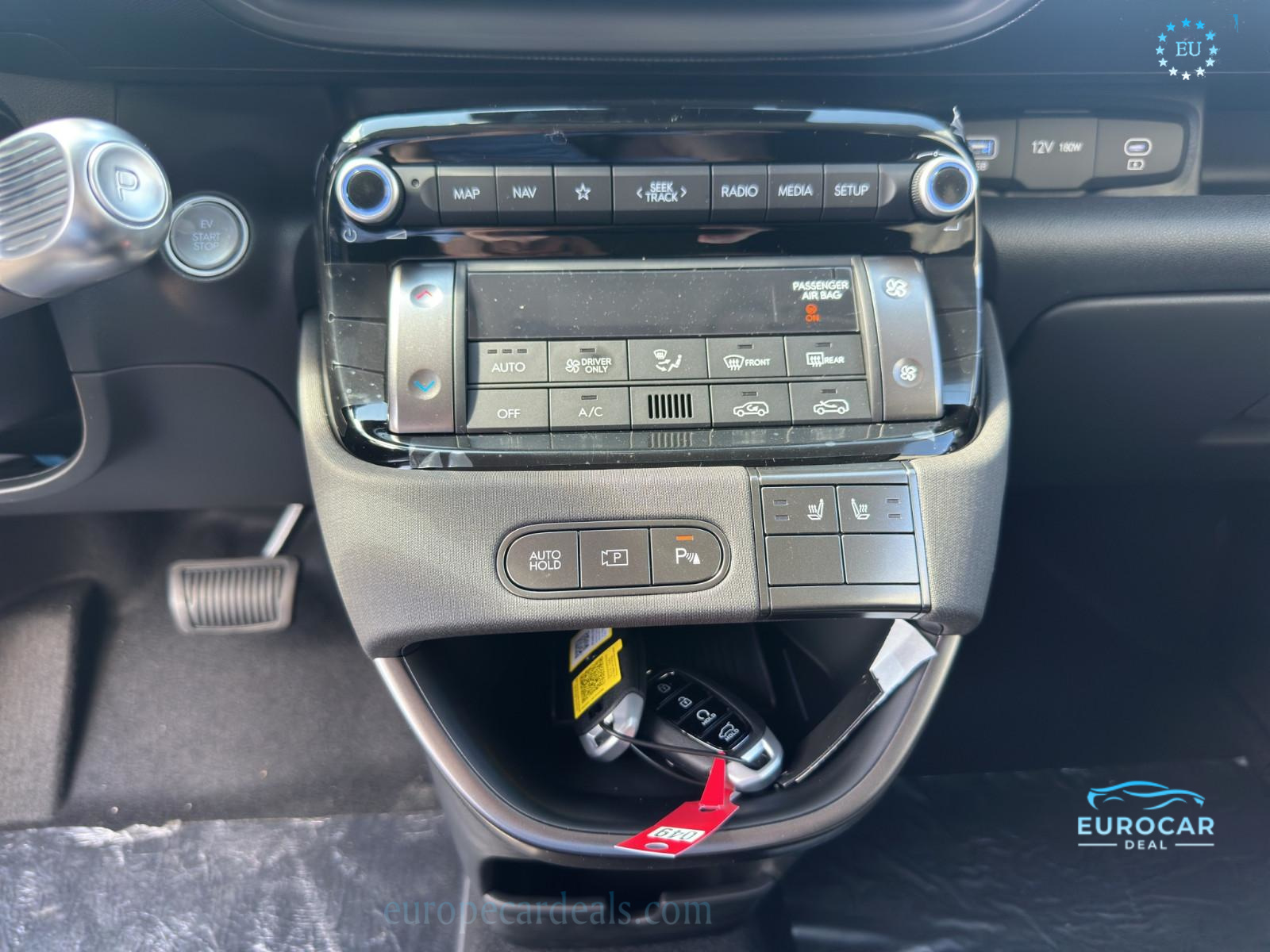 Hyundai INSTER