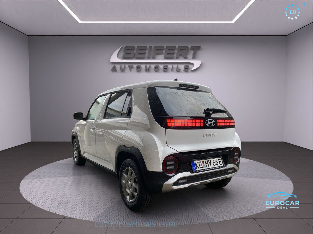 Hyundai INSTER