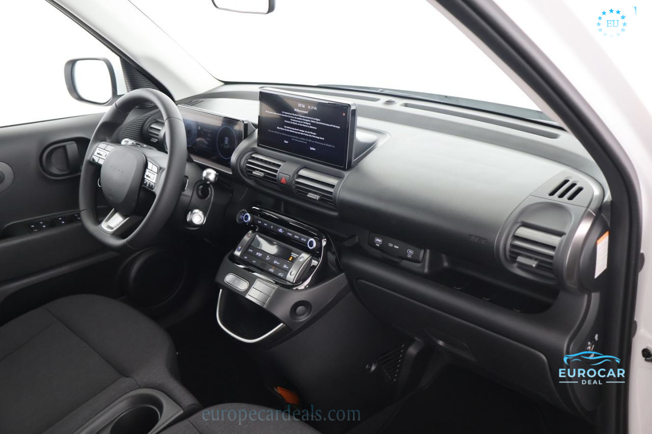 Hyundai INSTER