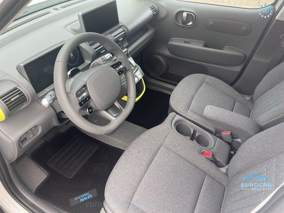 Hyundai INSTER