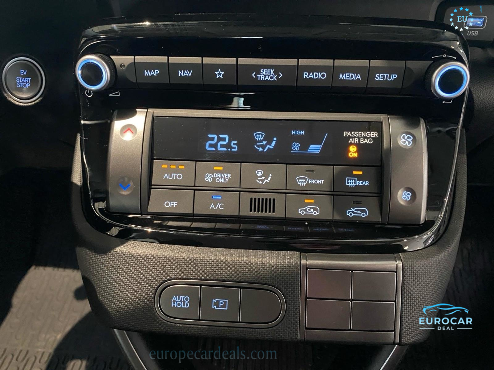 Hyundai INSTER