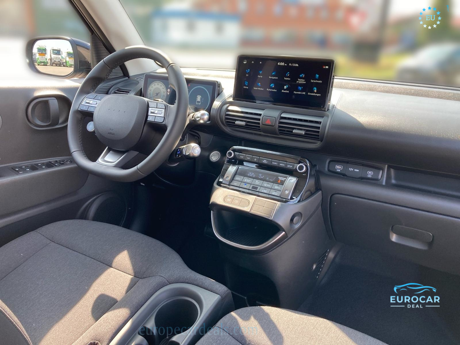 Hyundai INSTER