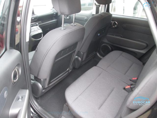 Hyundai INSTER