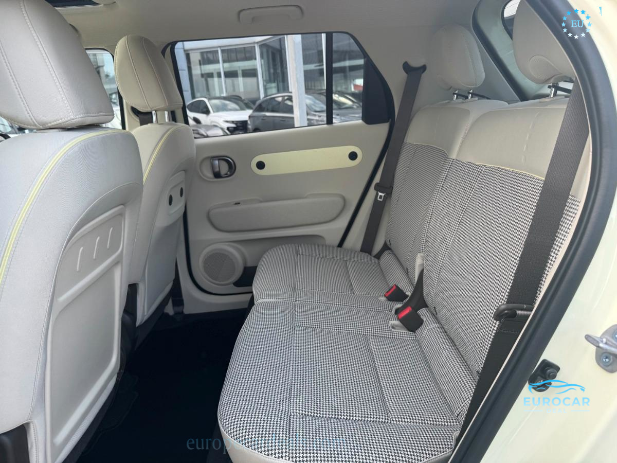Hyundai INSTER