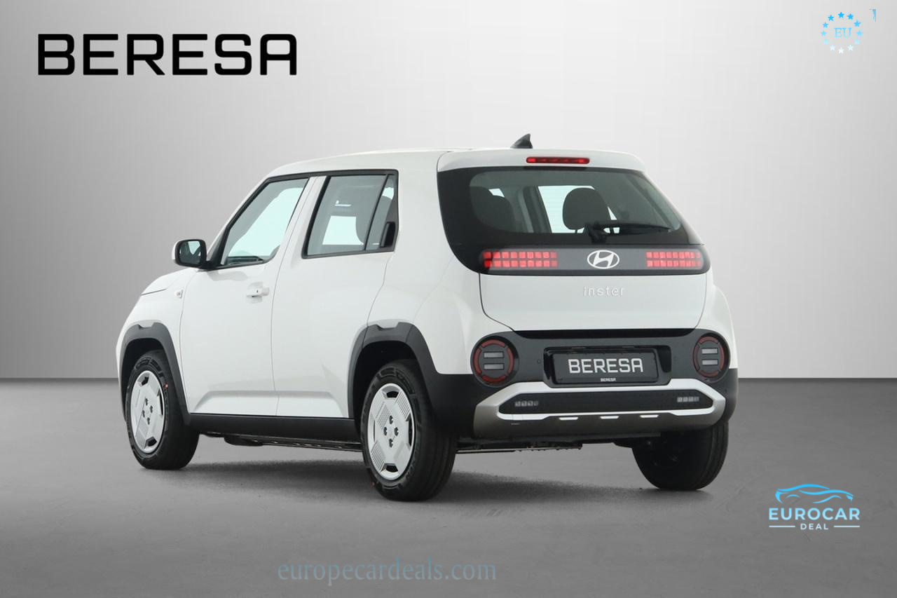 Hyundai INSTER