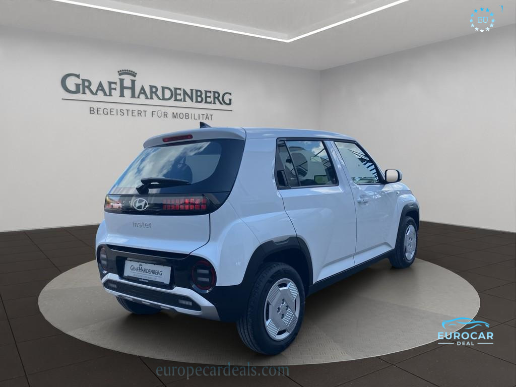 Hyundai INSTER